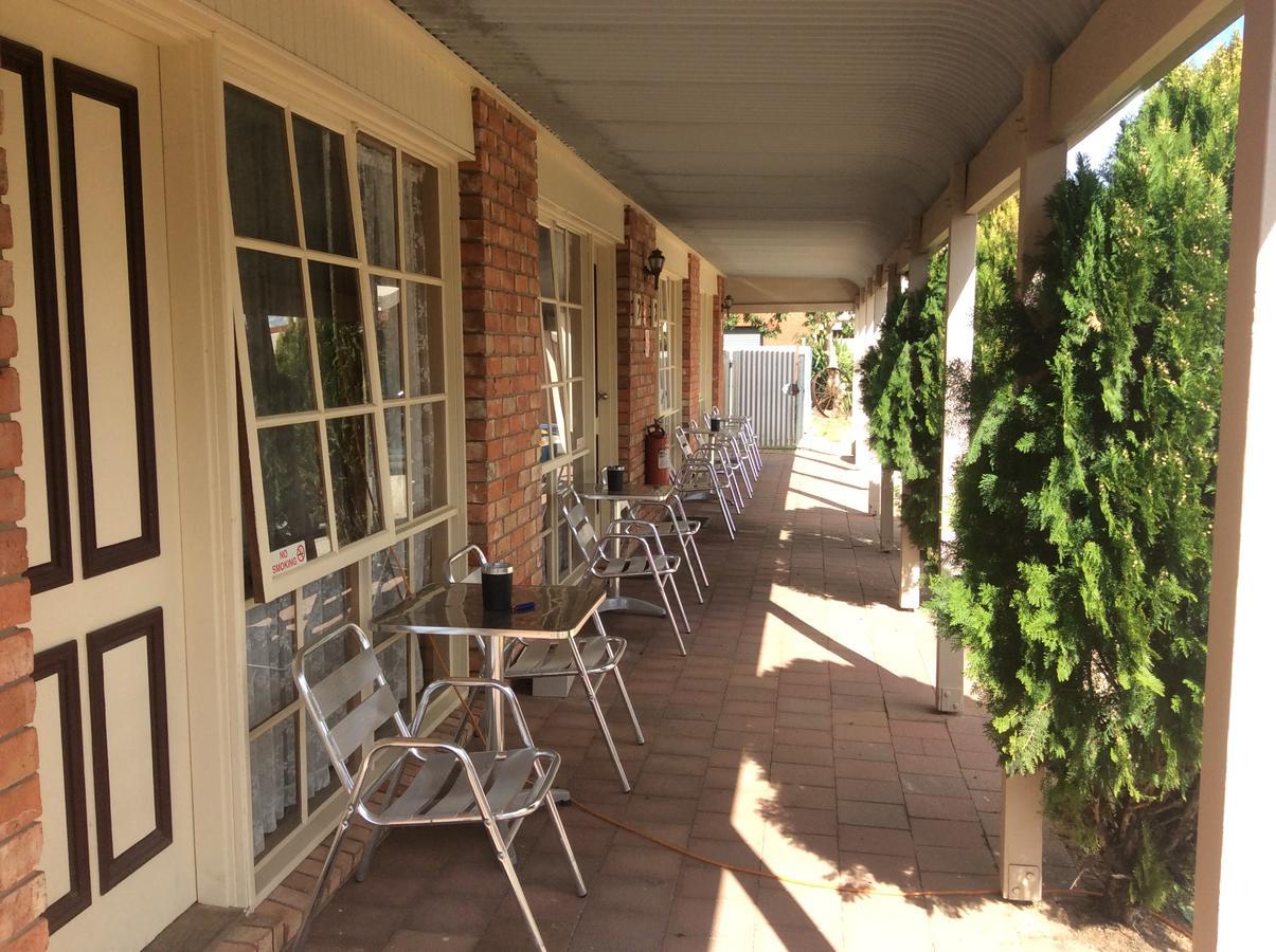 Kerang Motel Exterior foto